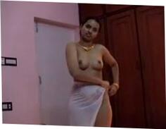 Indian Gf Fucky-fucky Sexy Gal Naked In Bedroom Indian Hump Whores 640x480