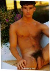 Hairy Pubis On East Europen Homosexual Blog 600x857