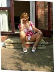 Brit Mummy Wifey Outside In Upskirt Photo 19 Bedfordshire Blonde 720x960