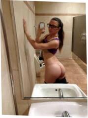 Bathroom Shot Sniz Porno 768x1024