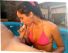 First-timer Teen Gives Me A Oral job In The Pool Cum-shot In Mouth Free Porno Photos 640x480