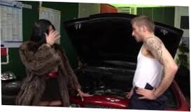 Hot Rich Big Tits Wifey Cheats Hubby With Cougar Mom Bff At The Car Garage Xphotos 1280x720