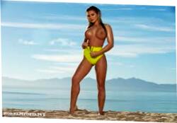 Amazing Blonde Tahlia Paris Liquidates Swimsuit For Nude Poses On Beach Erotic Art 1280x853