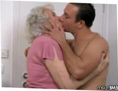 Helping The Granny Next Door 21Sextreme Photos Porno Gratis 640x480