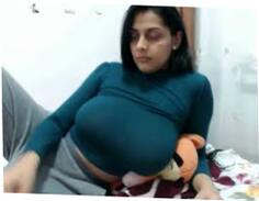 Desi With Big Tits Cougar In Web cam Demonstrate Free Porno 61 960x720