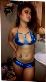 Kolkata Call Chick Posing In Sexy Undergarments Displaying Donk Pics 450x800